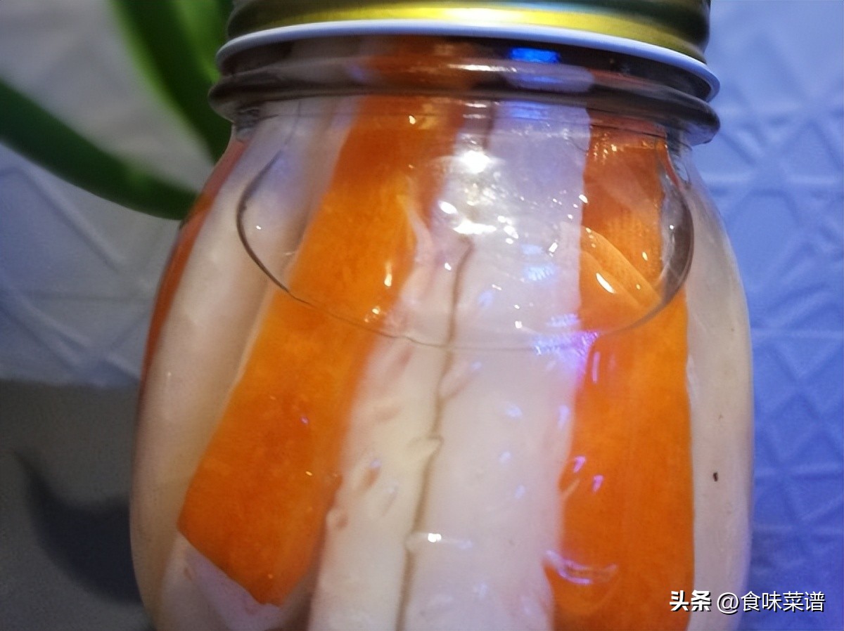 老师傅教你腌泡菜的做法,怎样腌泡菜又快又好吃