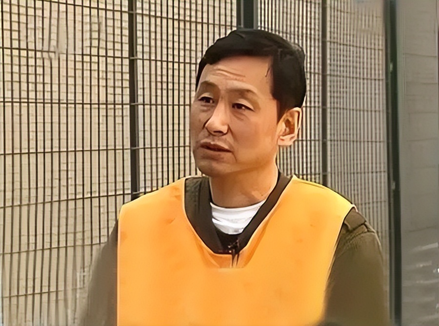 姚明强硬处理*疆新**留祸患！南勇逼武汉含冤退出，次年足坛扫黑入狱