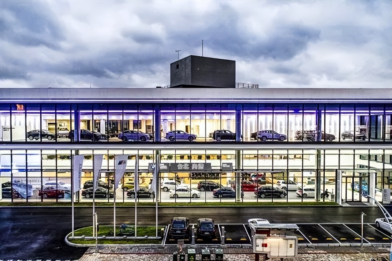 在大陆开电车真的幸福！中国台湾车主分享油车换宝马iX3的感受