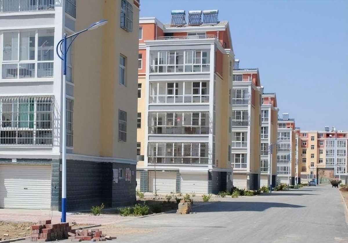 农村小伙花41万在县城买房,农村小伙在县城买房5年后悔