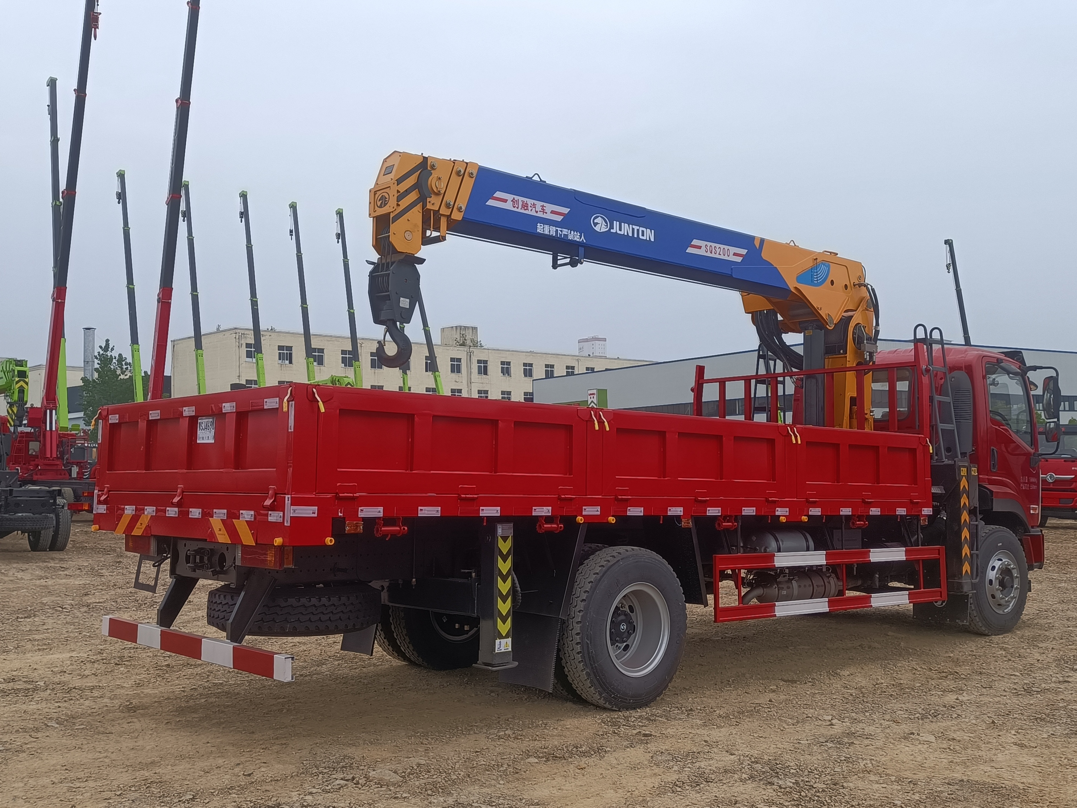 湖南随车吊出售,湖南随车吊价格表