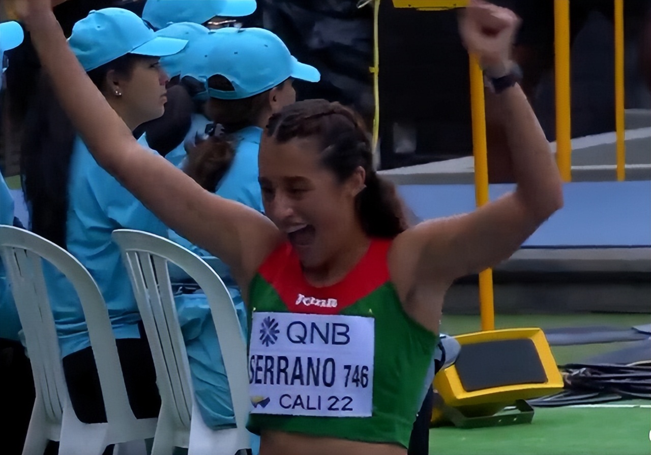 0.09秒!压线绝杀!田径世青赛奇迹,人民日报:咬牙坚持就有可能