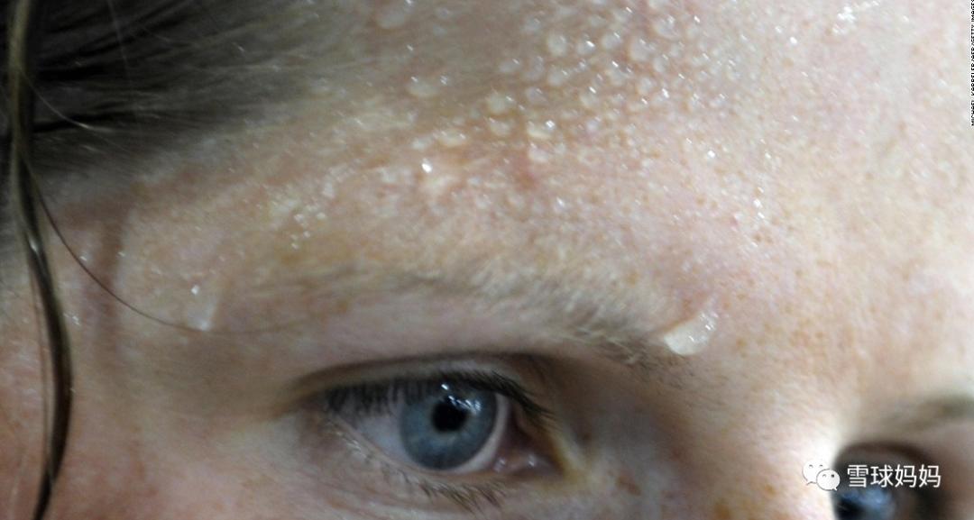 雷佳音曝汤唯尿频被指情商低,汤唯产后尿频