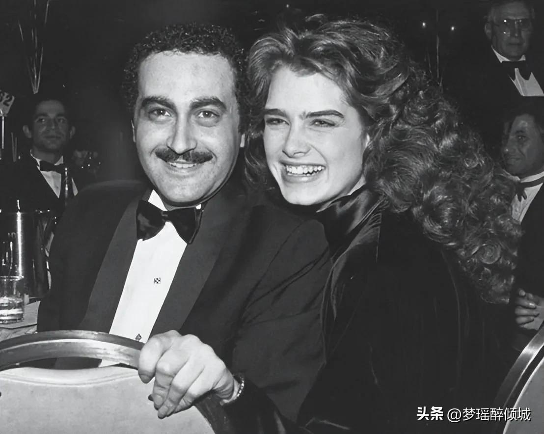 戴安娜与多迪拥抱照片,戴安娜王妃多迪现状