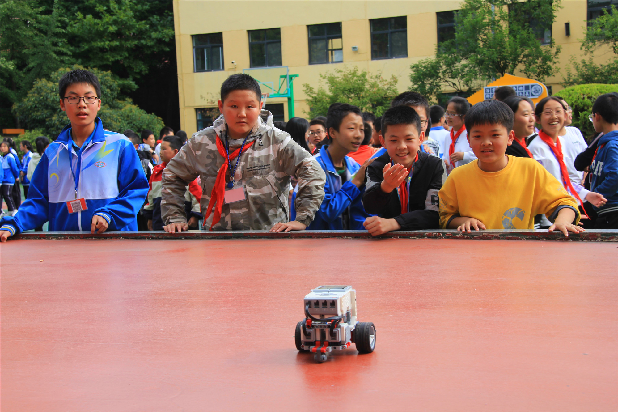 社团招新的活动分析,社团招新有多拼