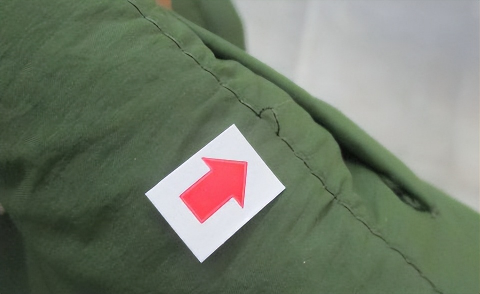 如何在衣服标签查色牢度,纺织服装面料疵点核算