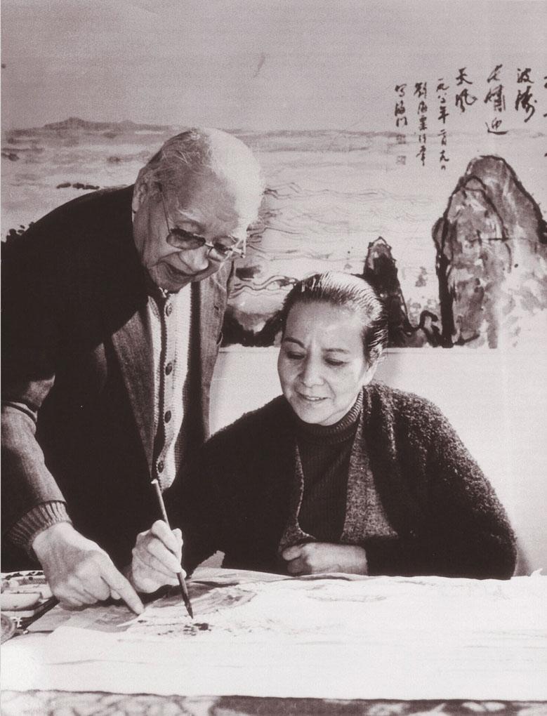 阔别70年,初恋结了4次婚,她却终生不嫁,再会面时情意了然于心