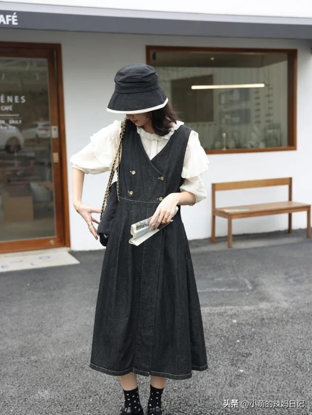 无袖背心裙怎样穿好看,背心裙怎么穿好看