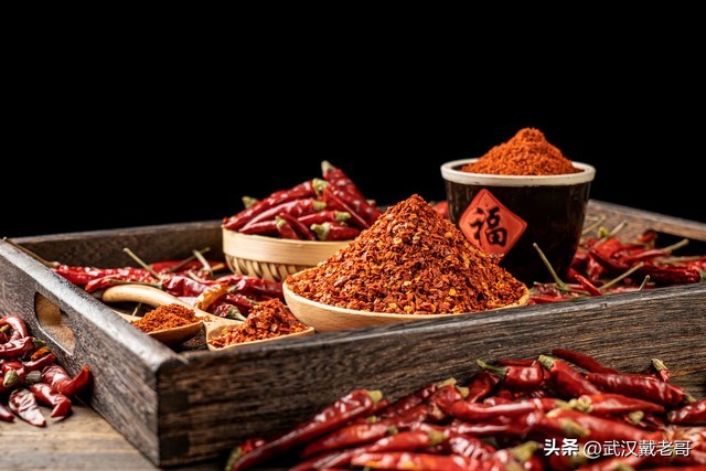 楚国被秦灭国屈原投江,芈原投江最后结局