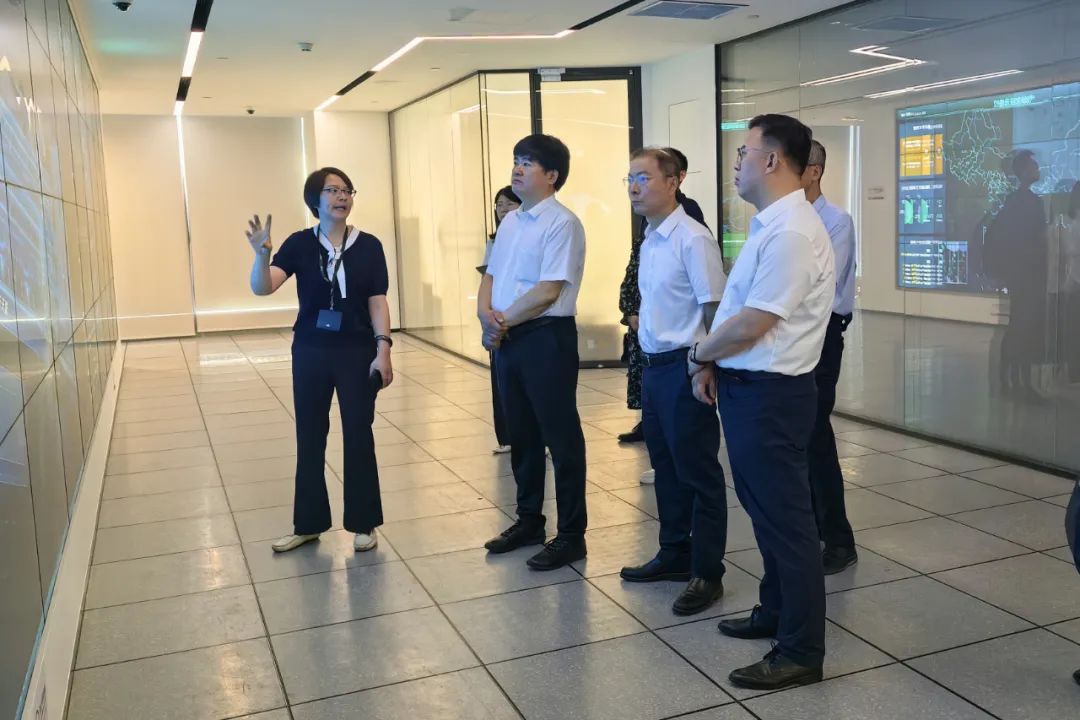 三提三争投促行丨市投资促进局联合高新区赴上海开展头部企业对接招引活动