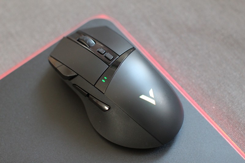 雷柏超大鼠标垫,换上新年套装