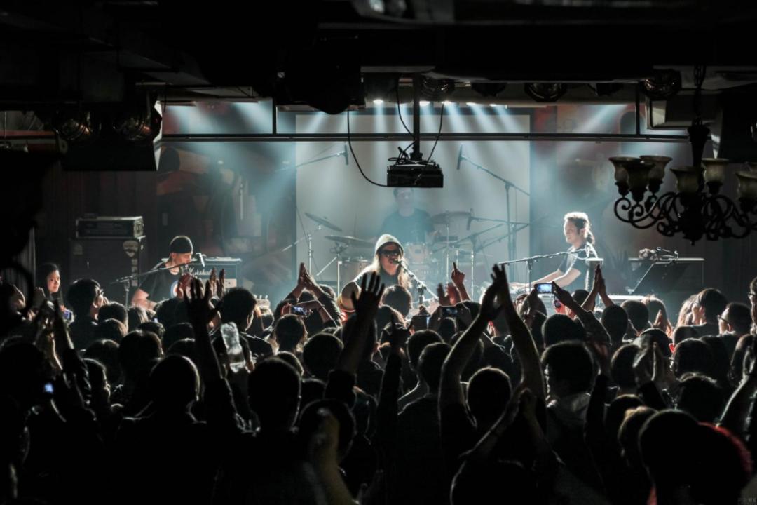 行走河南·读懂中国丨2023鸡公山夏夜民谣戏剧季即将开启