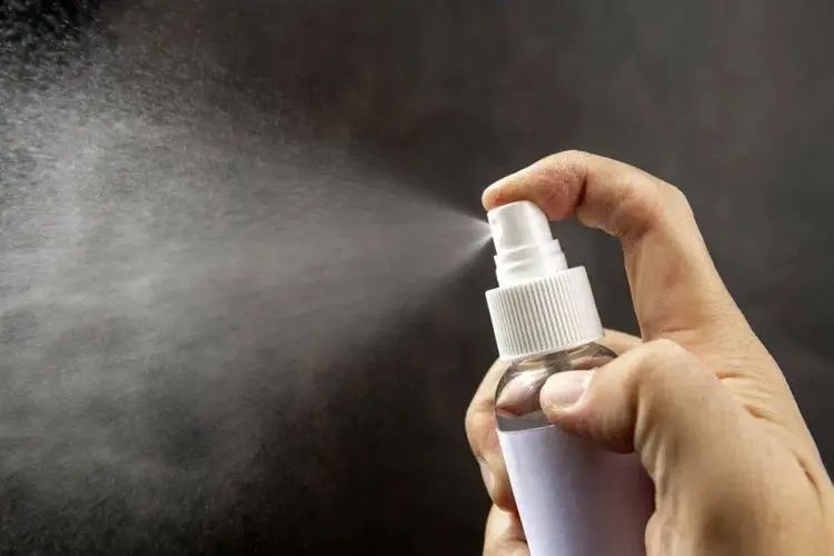 夏天家里蚊虫多教你一招不用蚊香,怎么驱蚊虫室内没有蚊香