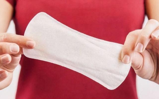 宫颈病变前会有什么异常,女子经期异常查出罕见病