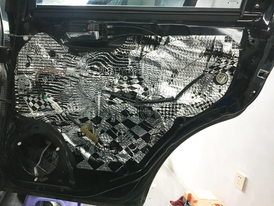 铃木天语隔音改装效果,铃木维特拉无损改装音响