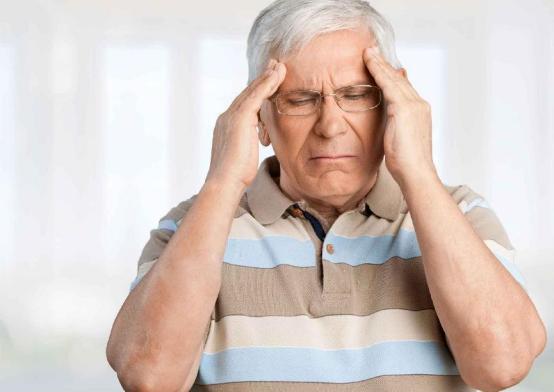 中老年人早点吃哪些食物最合适,中老年人早餐少吃稀饭和馒头