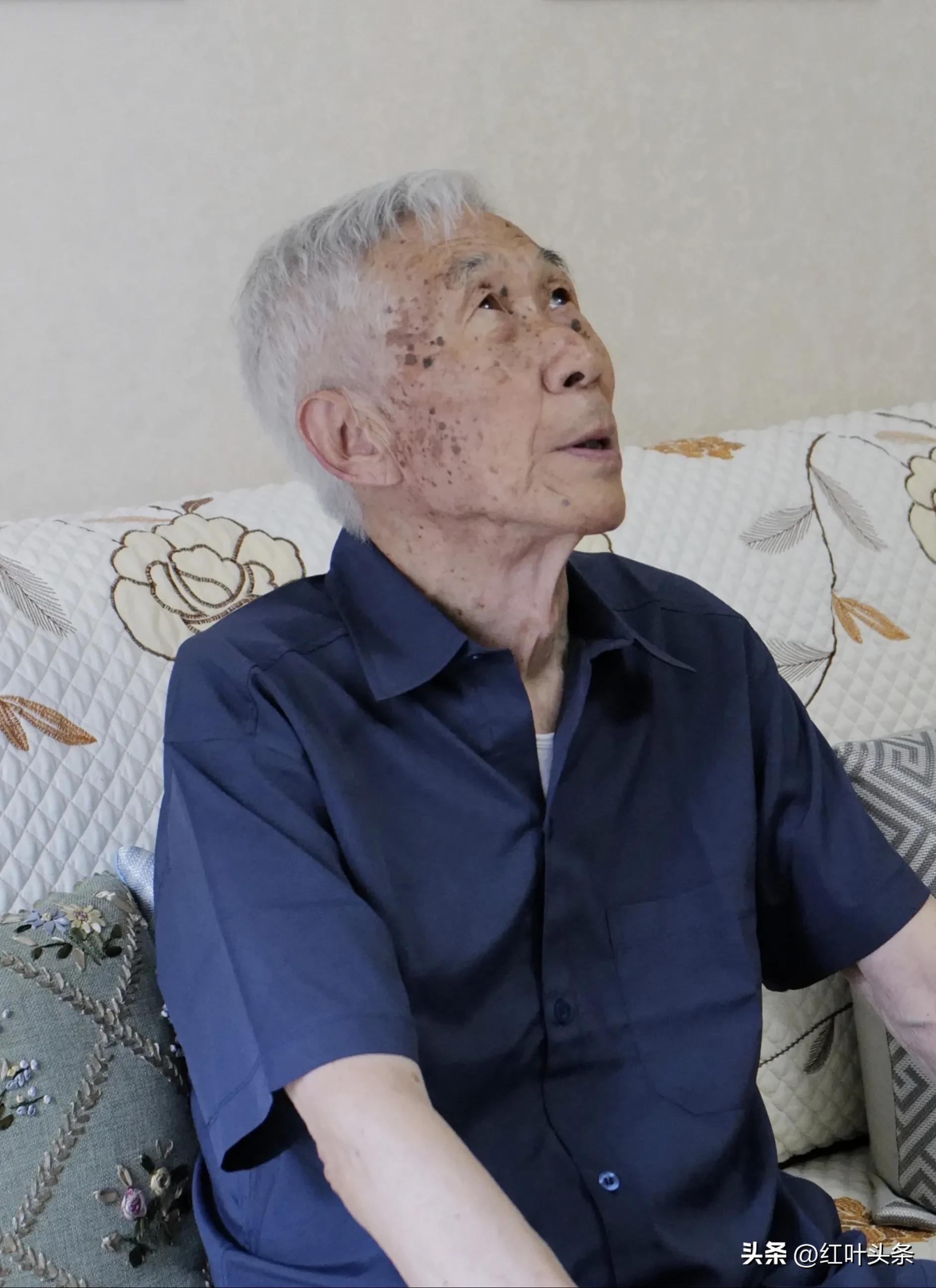 贾锡信先生《过山海关》诗赏析