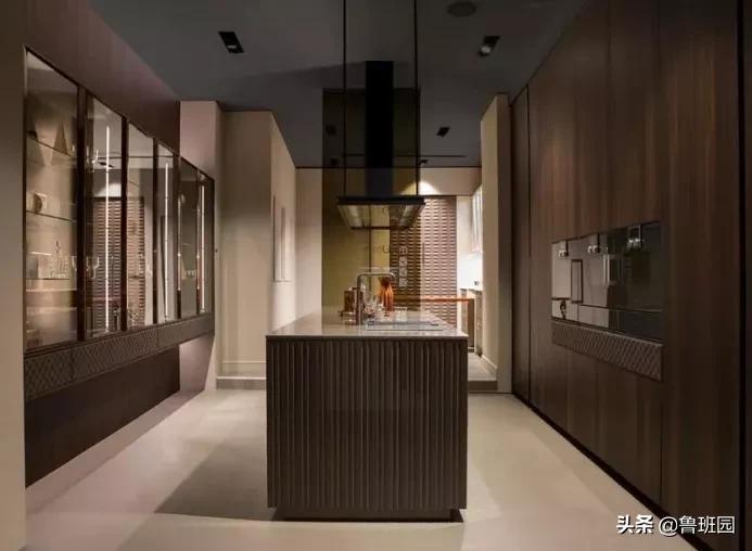 水性漆几个小时干,3分钟干燥水性漆