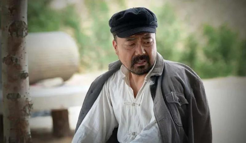 平凡的世界人穷但不会穷一辈子,平凡的世界穷日子