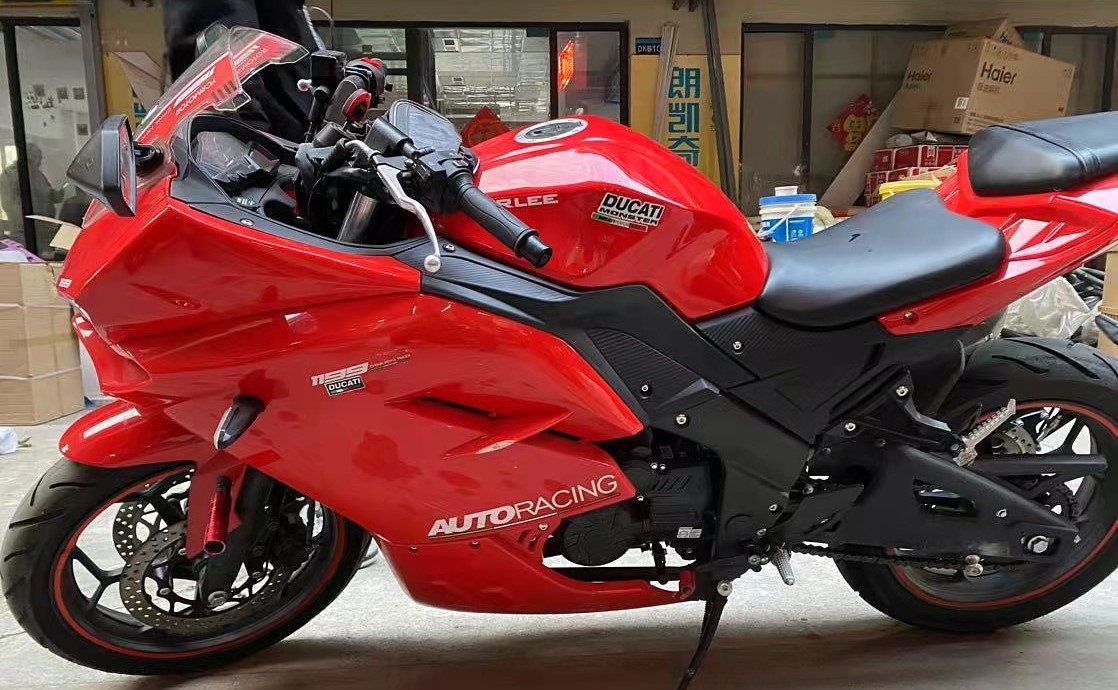 「地平线大赏」乐途蛟龙200！8000多的地平线仿赛车怎么样？