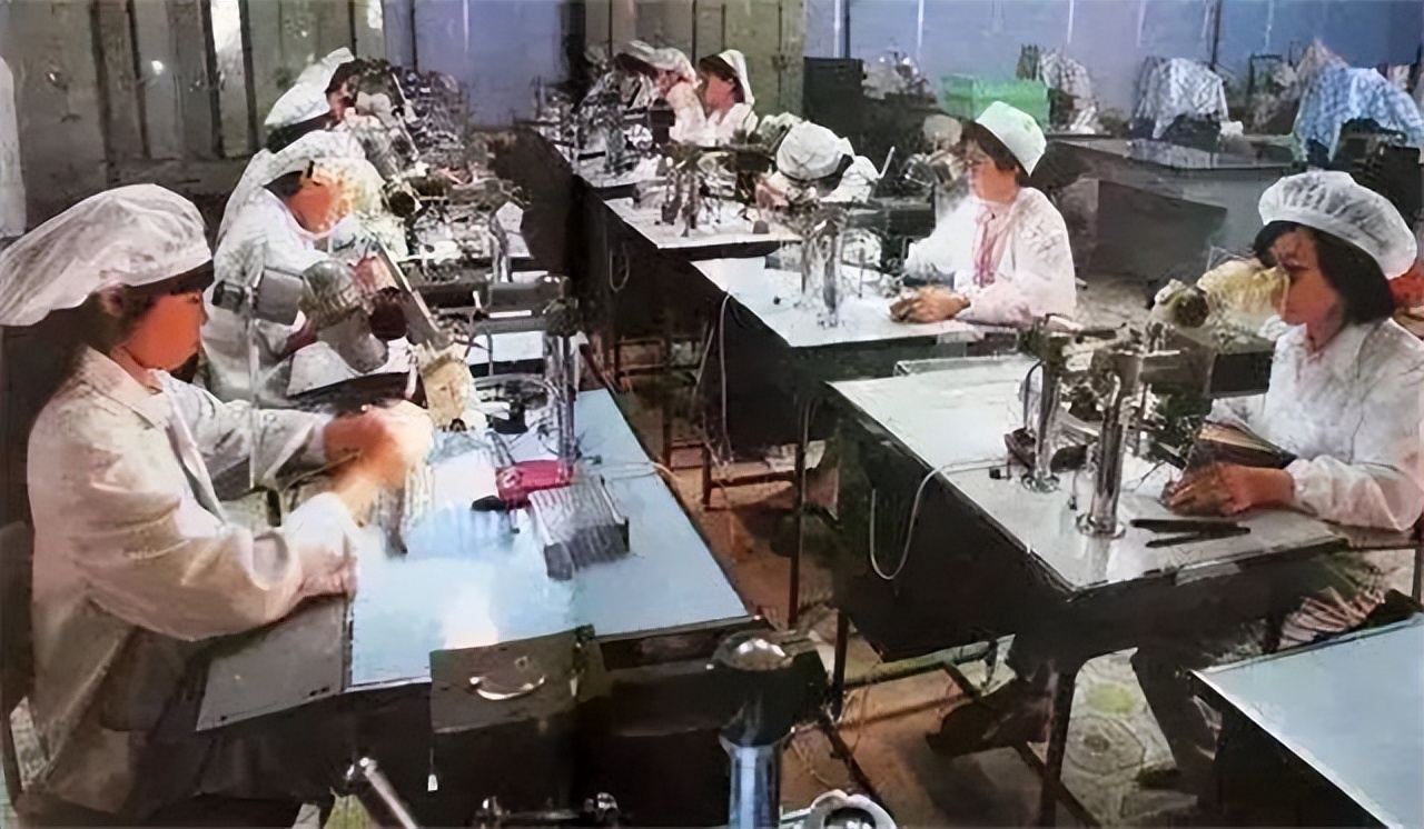 温州皮革厂大改竟然和一领导五块钱的坏皮带有关？*镕基朱**都来暗讽