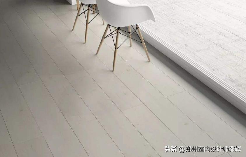 木地板起翘用什么胶固定,装修木地板拱起的原因和处理