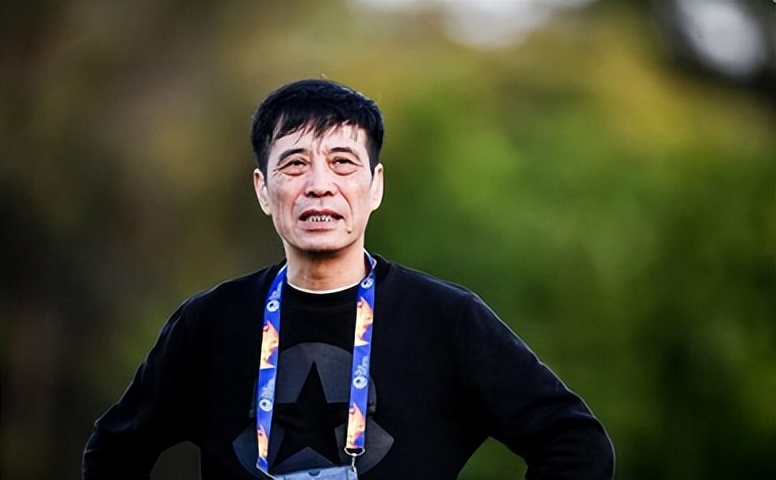 中国足坛奇葩事件,中国足球最奇葩事件视频