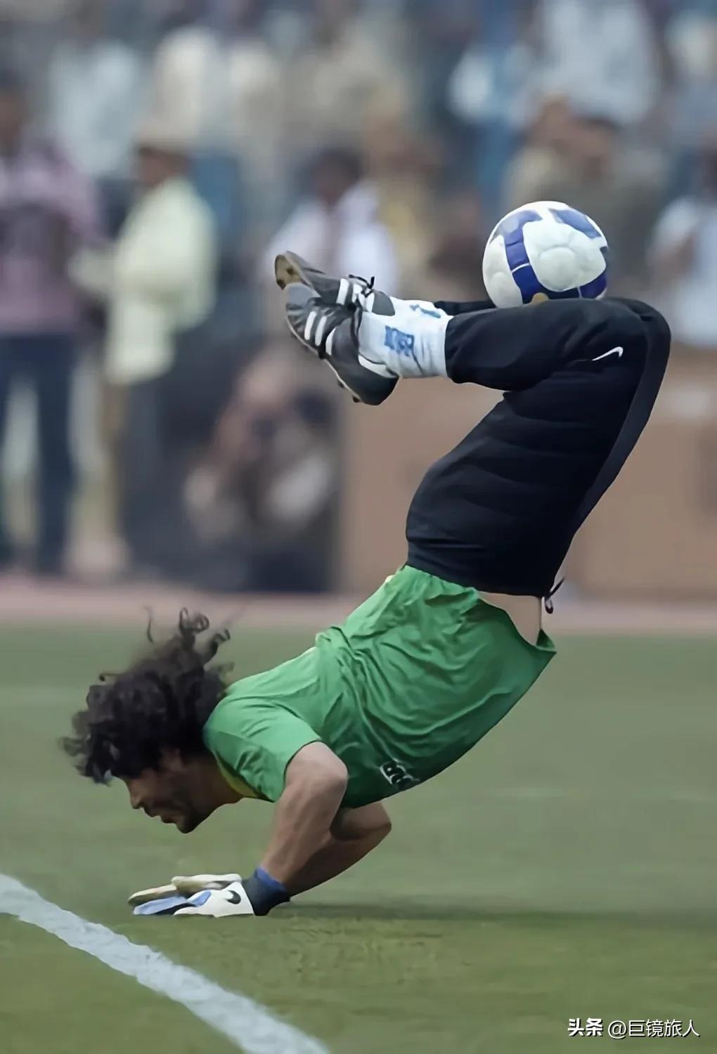 卡恩和布冯谁是第一门将,奇拉维特布冯雅辛卡恩