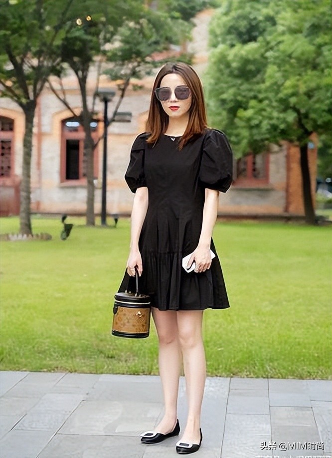 三款裙子配哪种鞋漂亮,适合搭配仙女裙的秋冬鞋子分享