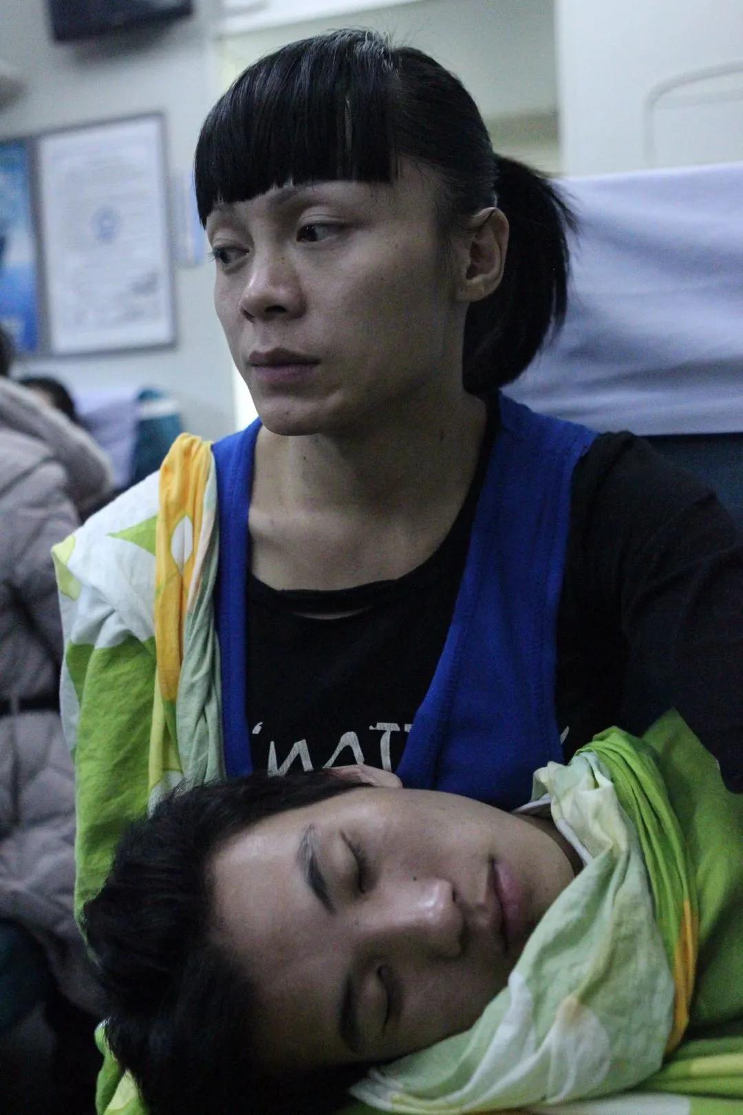 “变性人”李二毛，为爱变“女人”惨遭抛弃，出租屋结束悲惨一生