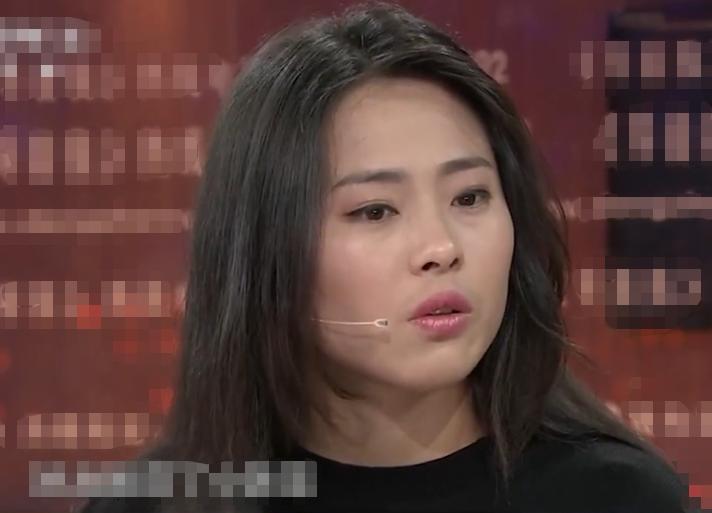 11岁的女孩被人贩子拐走,12岁女孩被人贩子拐走该怎么逃走