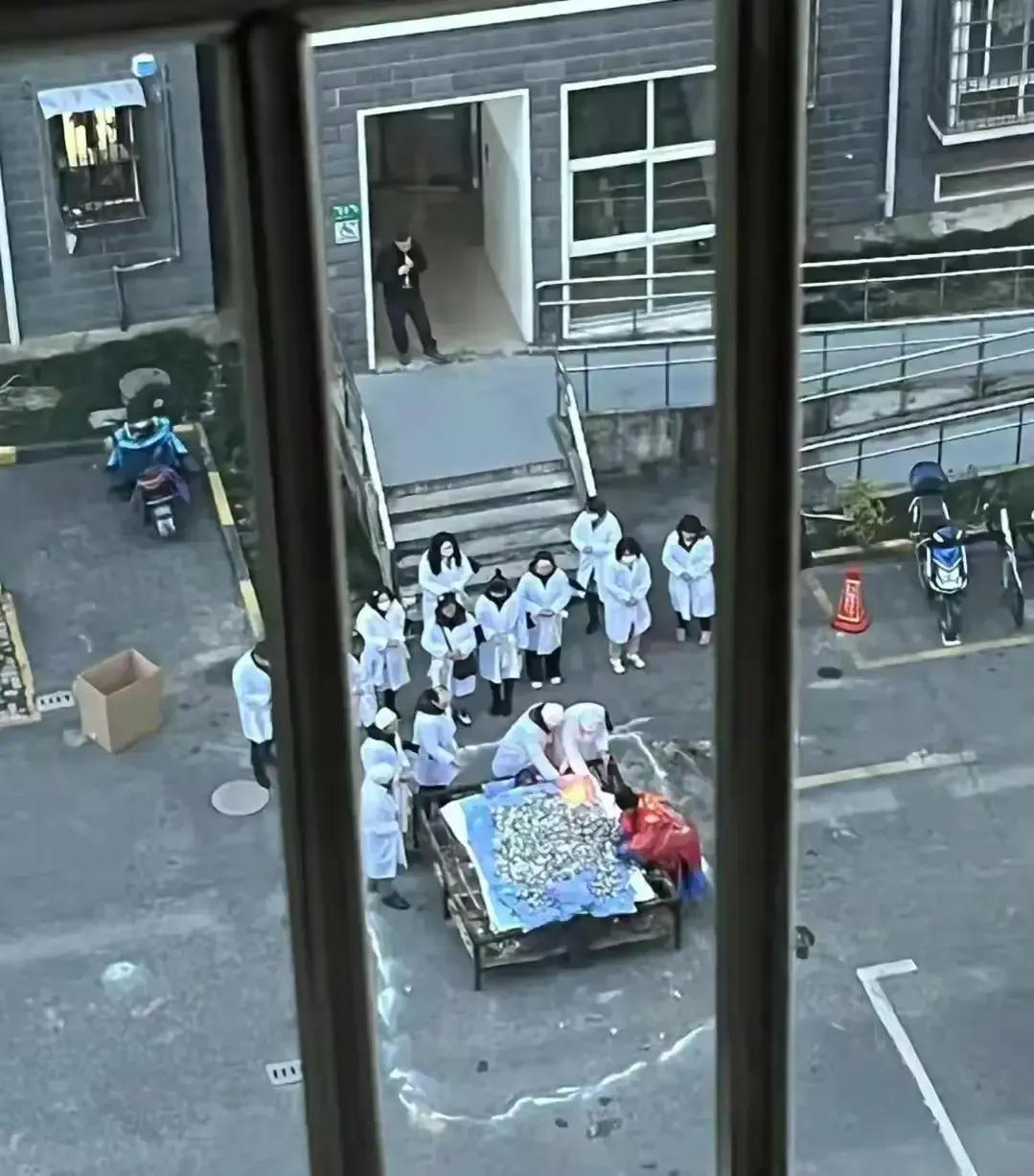 家乡的习俗烧窑,家乡风俗祭灶王