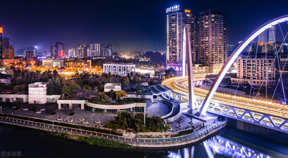 贵阳为什么会成为年轻人的香饽饽,蹲个城市
