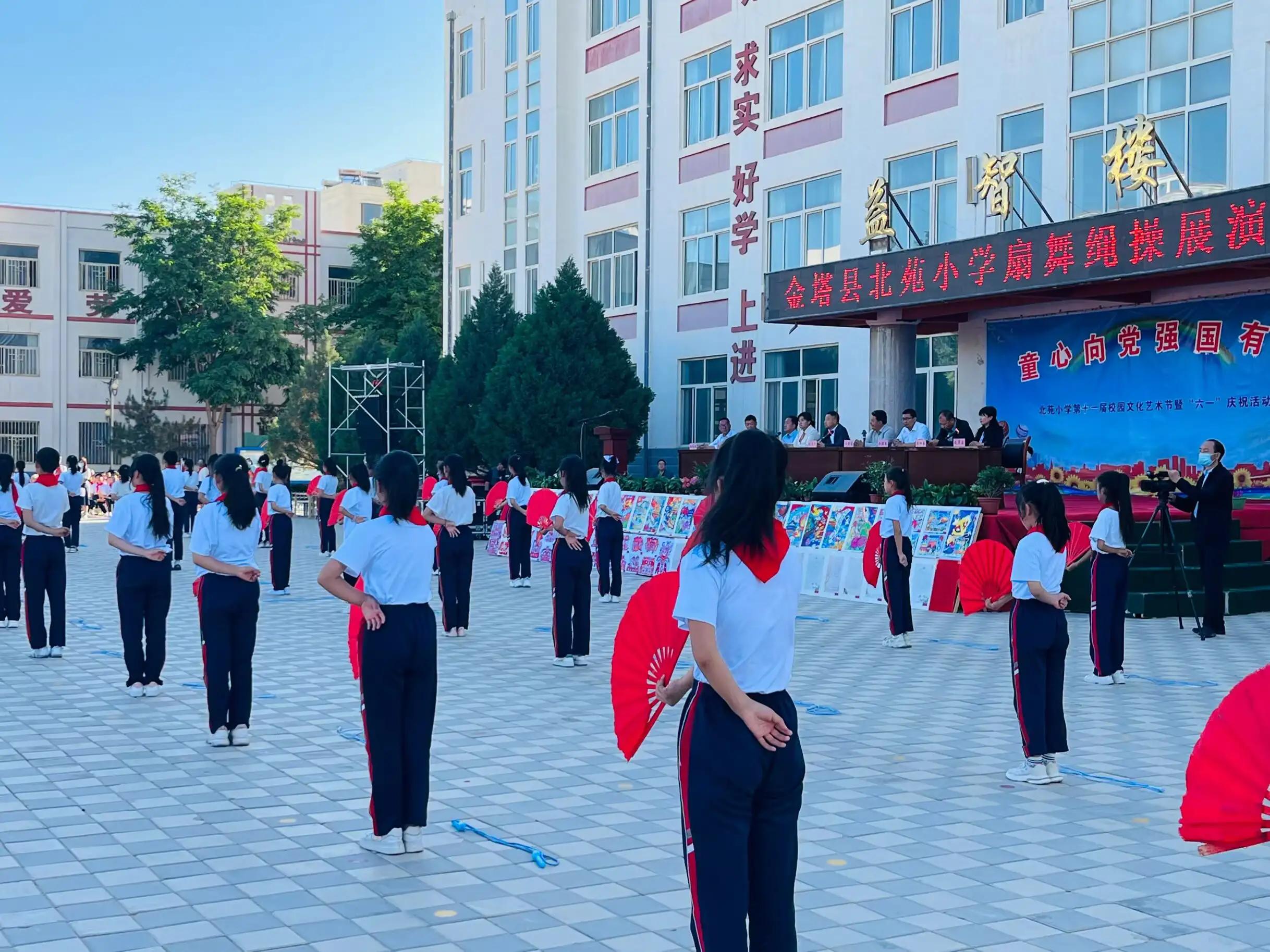 童心向党强国有我绘画,童心向党强国有我手抄报