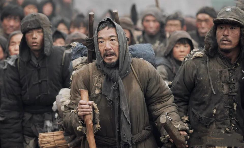 古代封建社会为什么总是盛极而衰？原因是某些家族躲在背后使坏