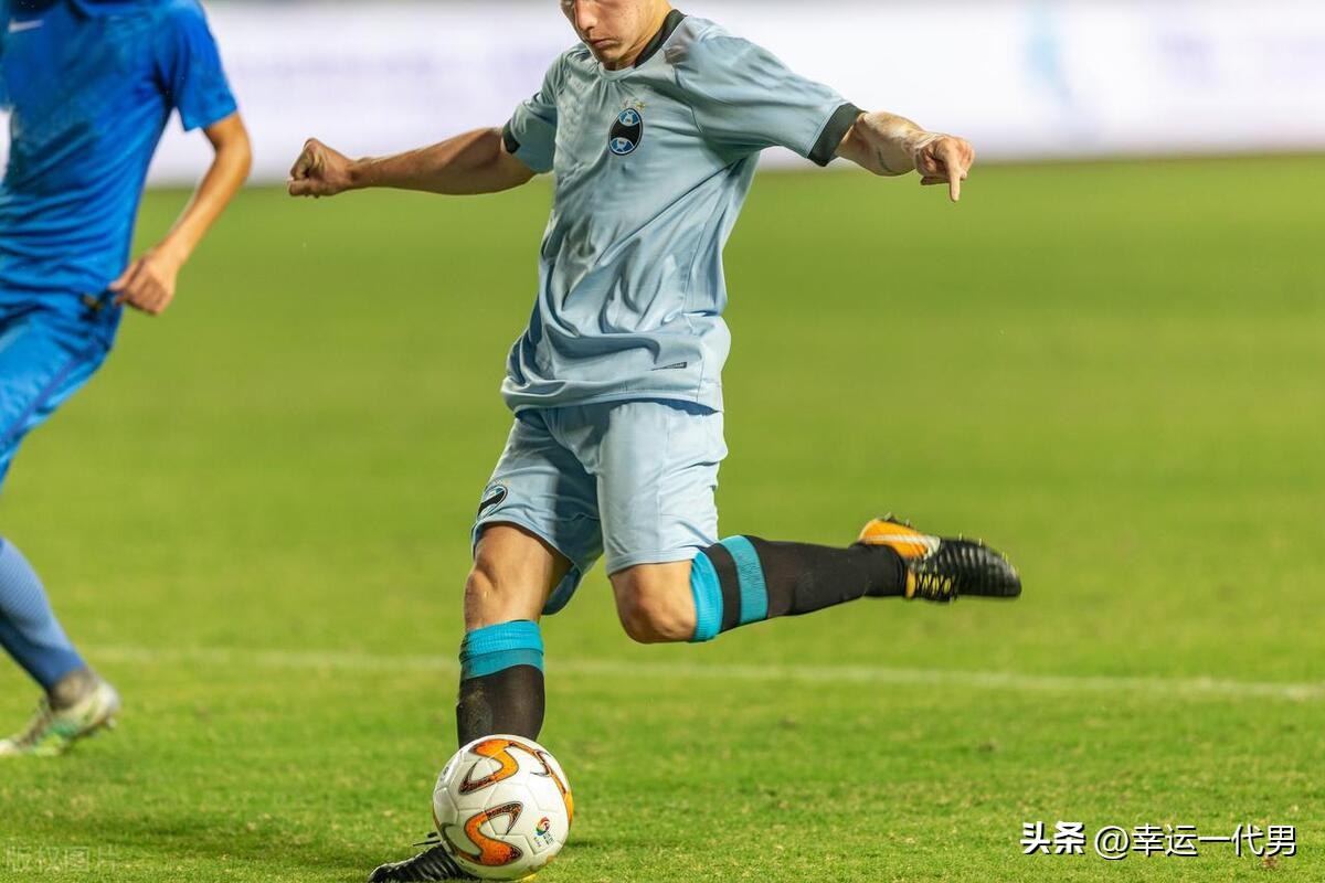 恒大足球队现在队员名单,恒大足球队员最新信息