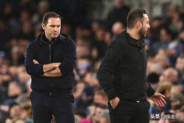 兰帕德担任埃弗顿教练,兰帕德和杰拉德当教练