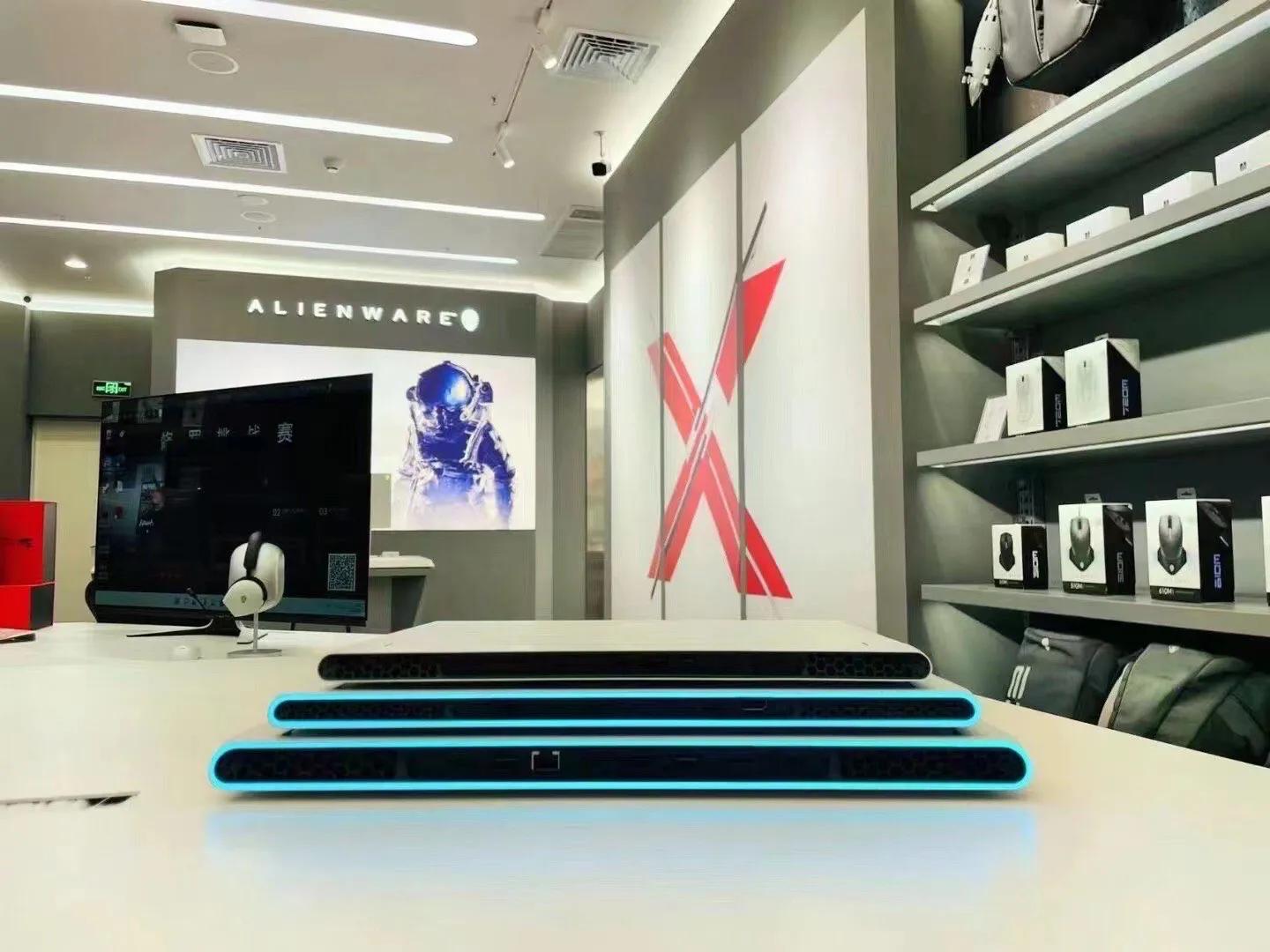 alienware外星人x14r1i7,上海外星人alien万象城专卖店