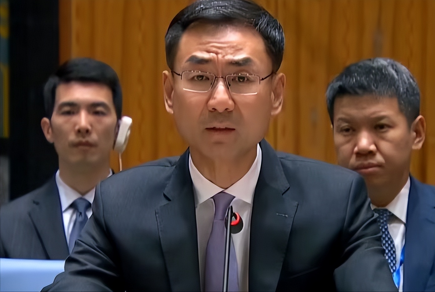 宸偣琚紑鍙戝晢鍧戜簡,宸偣琚潙2500