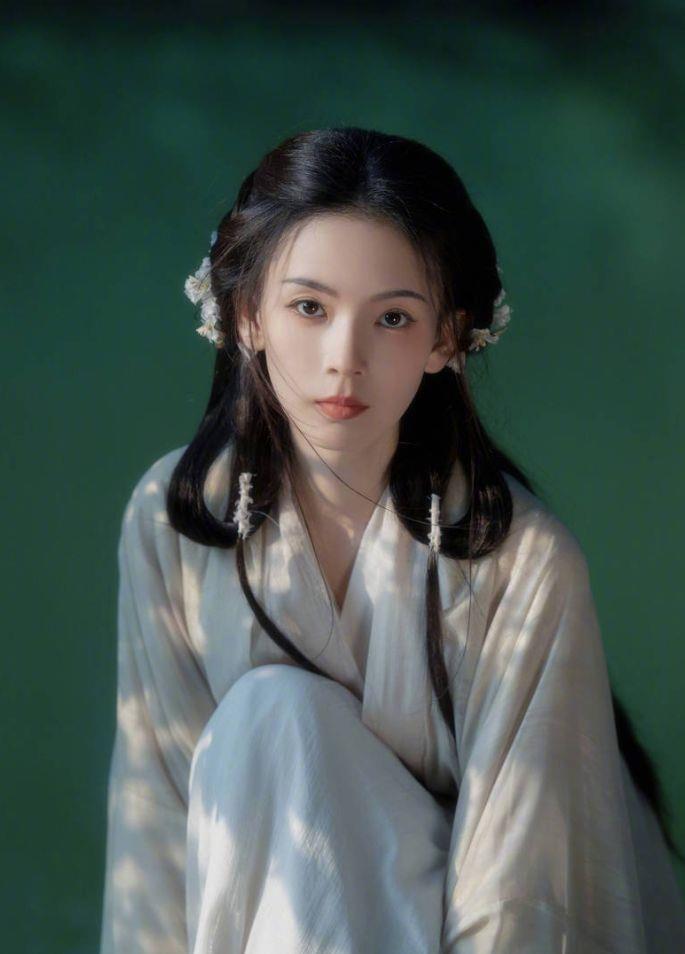 绝美陈瑶,陈瑶冷艳古装