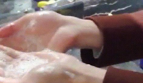 小苏打怎样去油烟机油污,油烟机顽固油渍用小苏打行吗