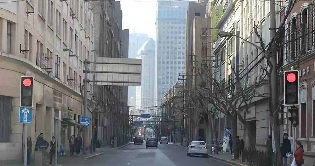 上海租客砍死女房东,上海女房东被租客砍死出殡