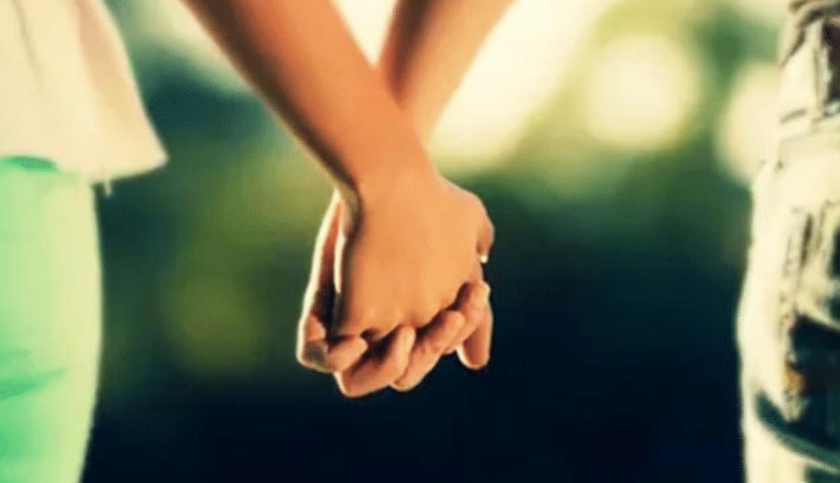 17年前,宁夏女孩做了“女变男”手术,后经历三段感情,今仍单身