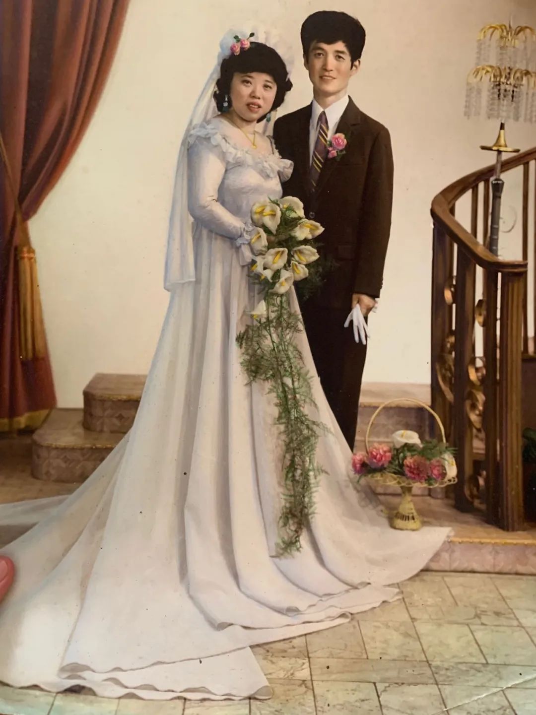 为老人洗澡:499一次,有人11年没洗,有的长疮,用洗澡恢复尊严