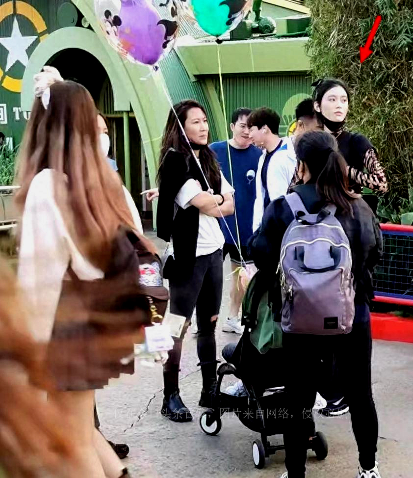 女儿周岁礼物奢侈品,富豪女儿的生日礼物