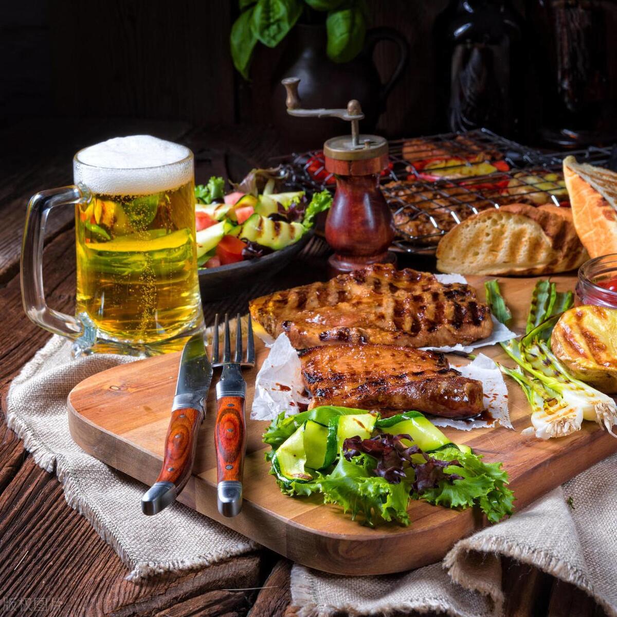 烧烤生意要怎么做才能越做越好,最适合长期做的烧烤生意