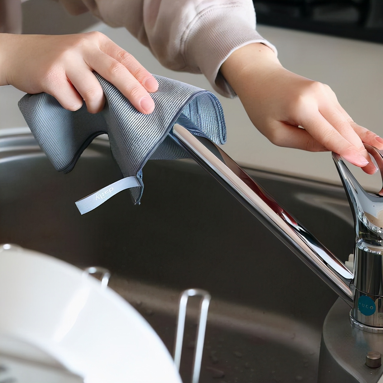 建议大家这6样东西趁早丢掉,这5种东西尽量不要在网上买