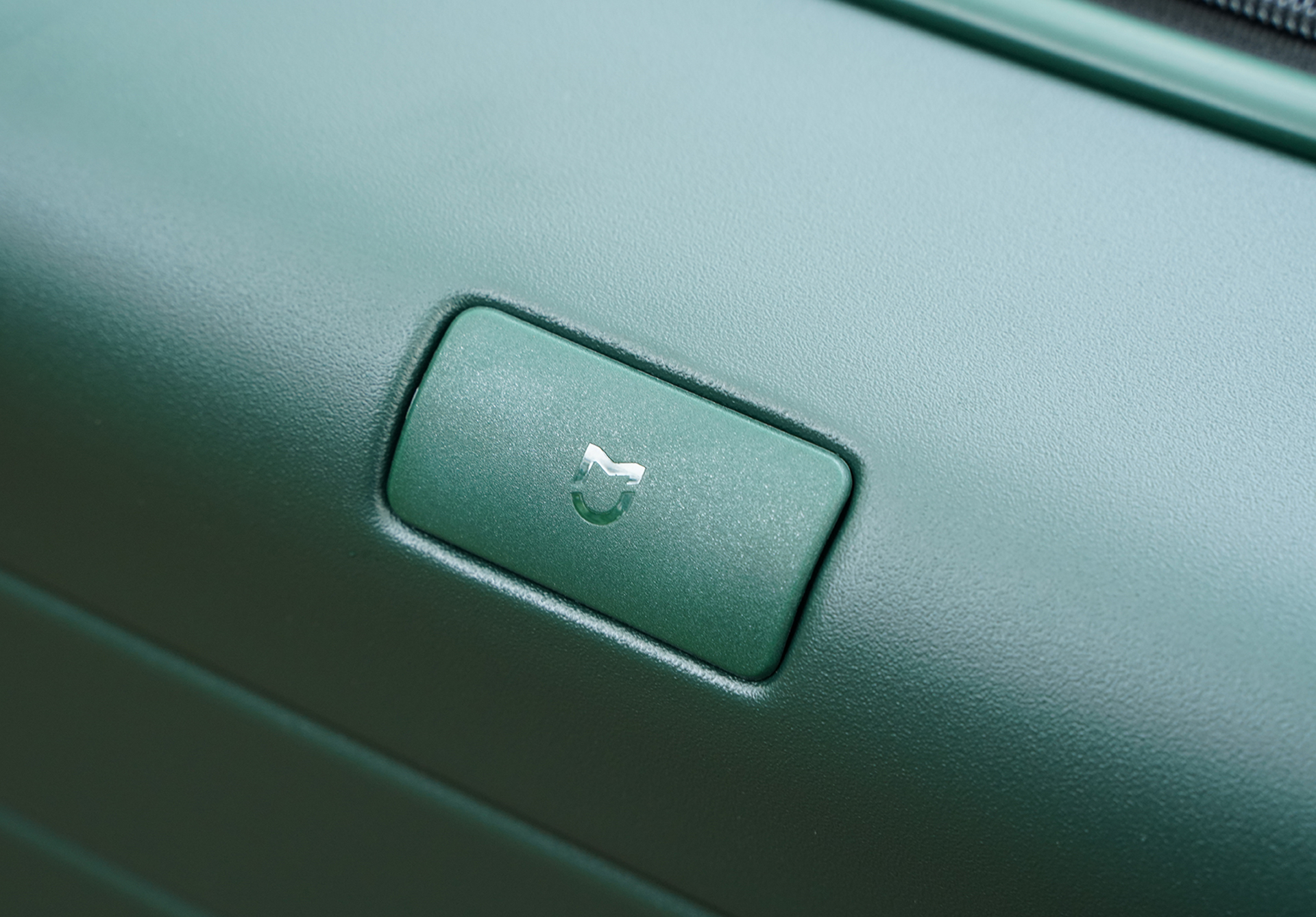 小米旅行箱与米家旅行箱,米家旅行箱和小米旅行箱