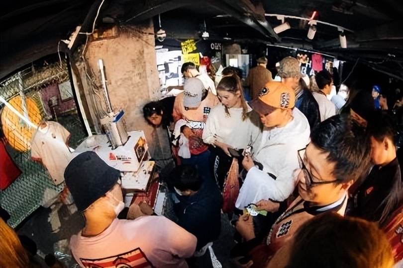 adidas合作上海,adidas足球活动