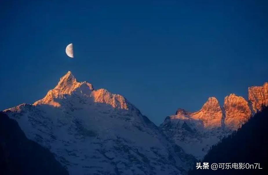 日月同辉奇观异象,日月同辉神秘自然奇观